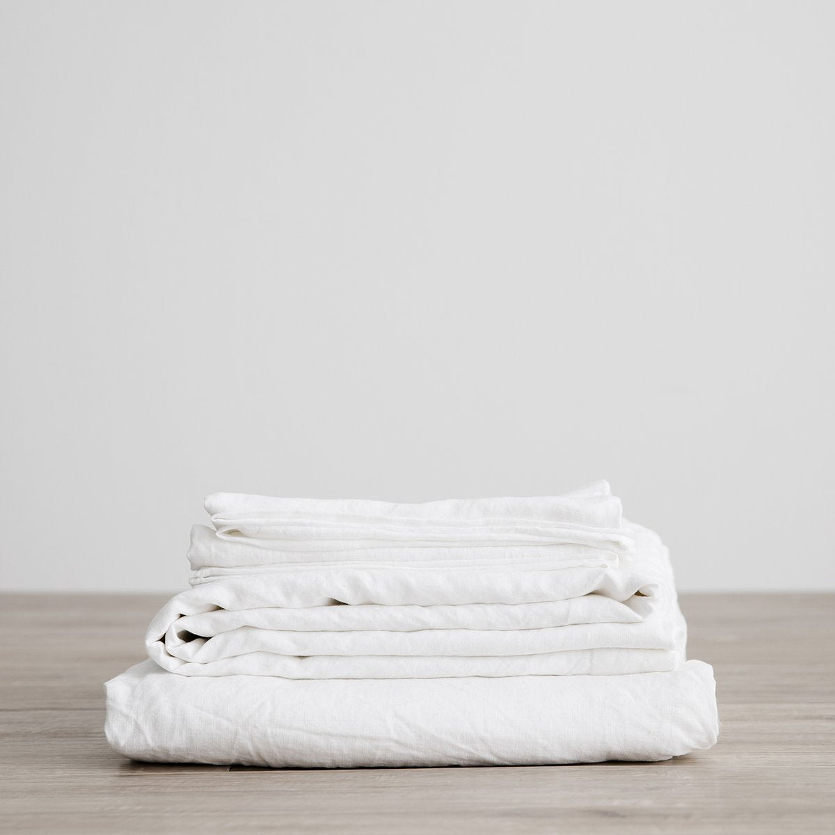 Linen Sheet Set in White - Annie & Flora