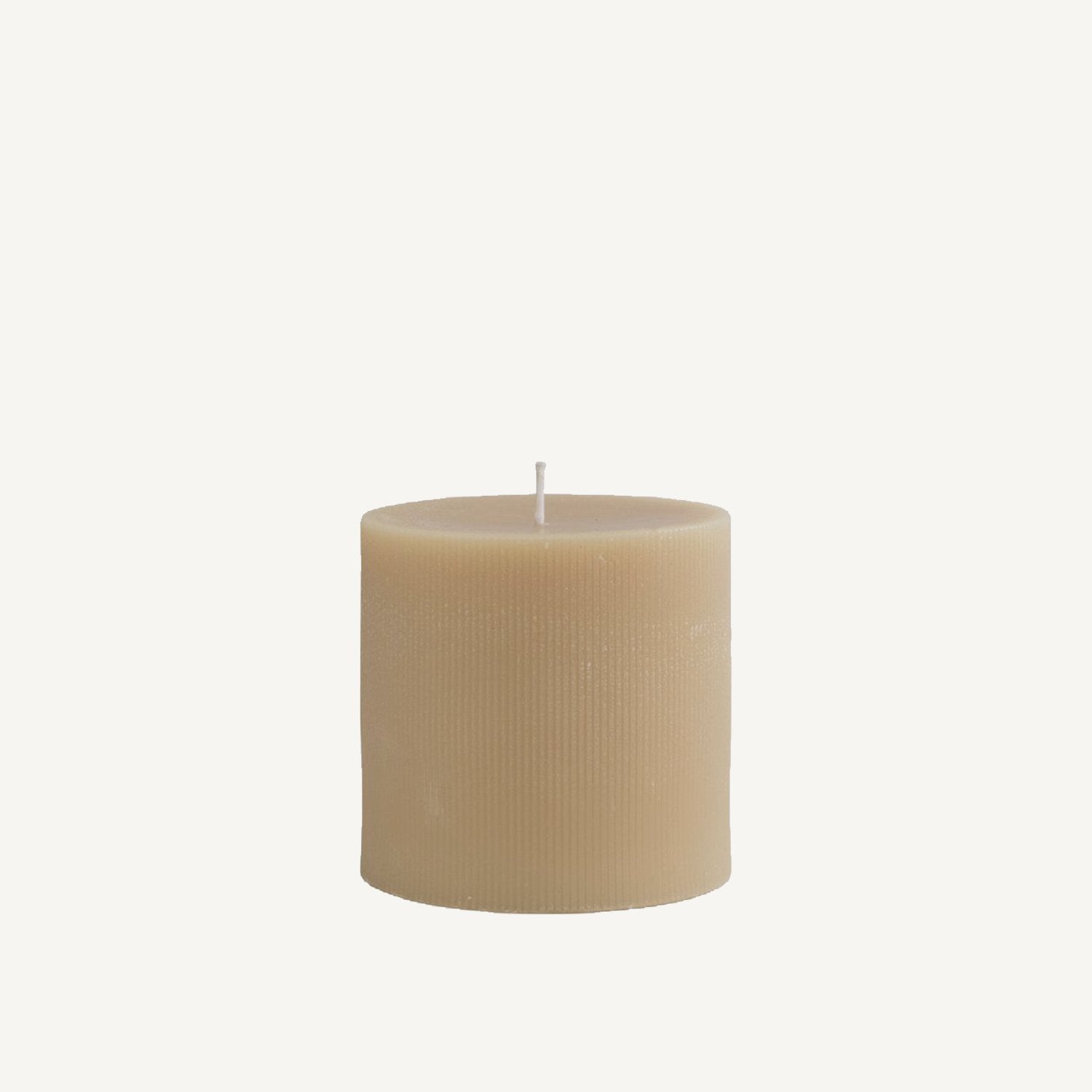 Short Pleated Pillar Candle - Annie &amp; Flora