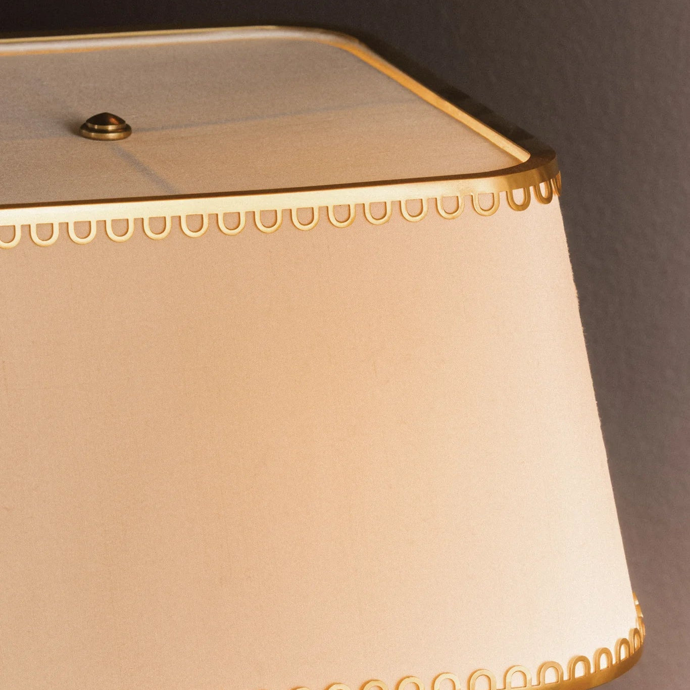 Claude Table Lamp
