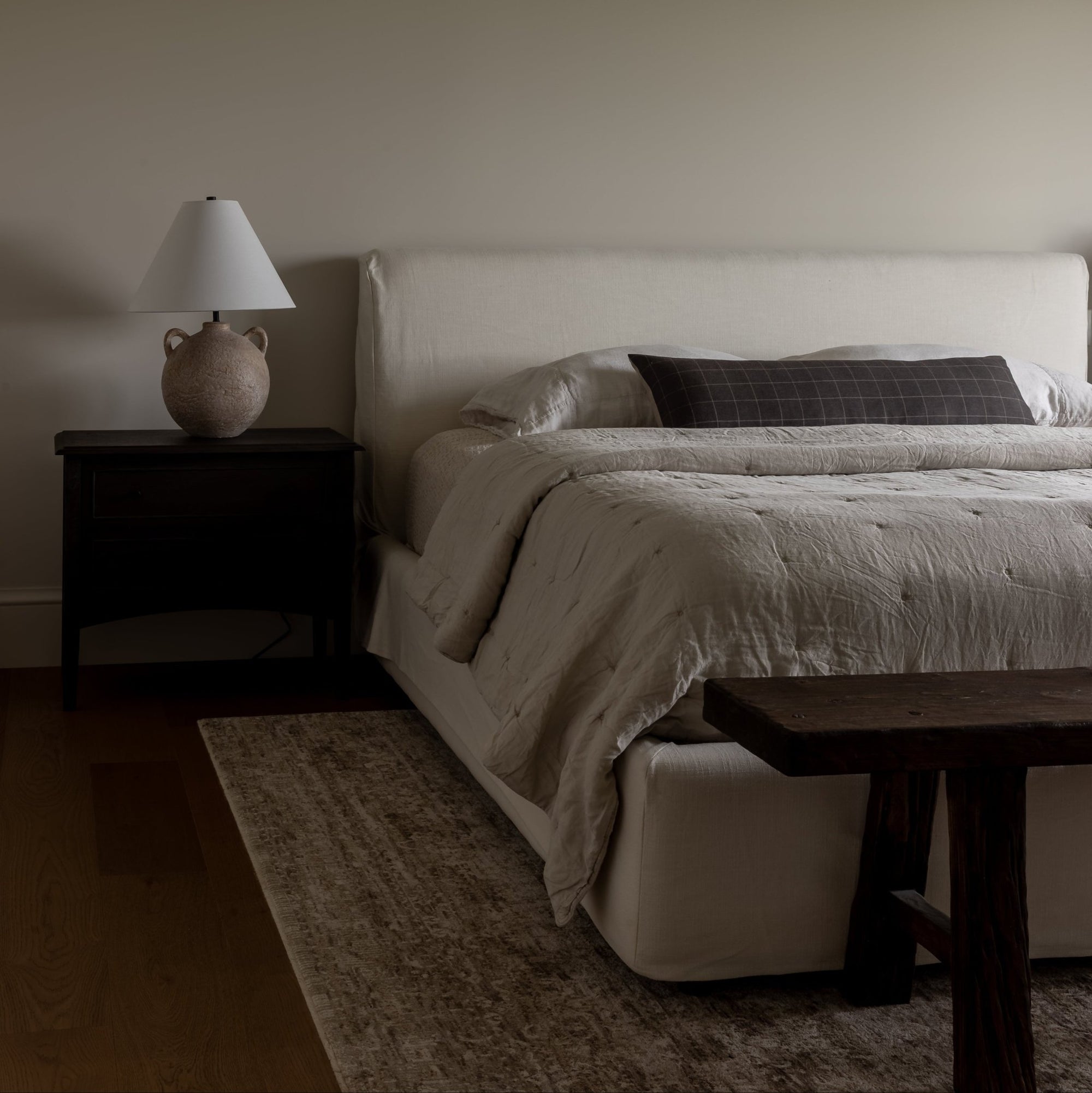 Britt Bed - Annie & Flora