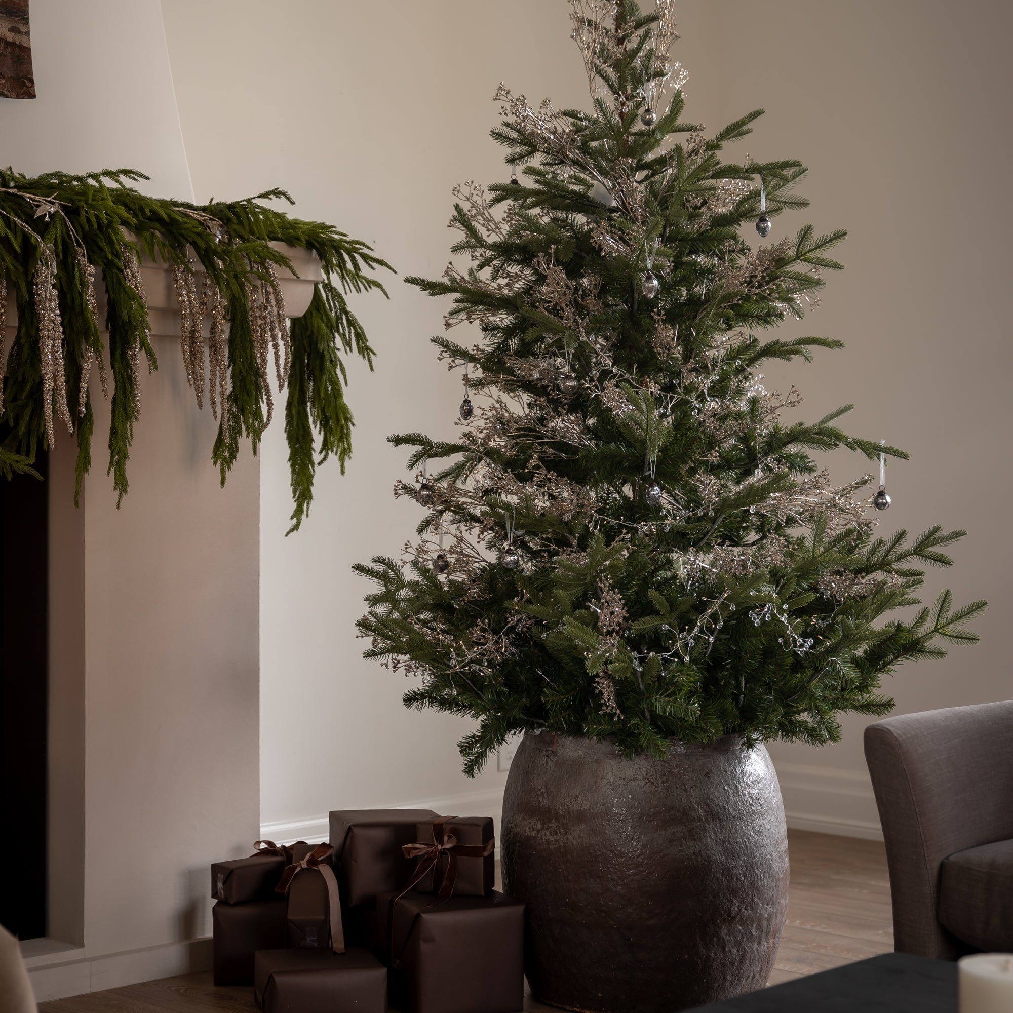 Chester Vintage Pot - Annie &amp; Flora