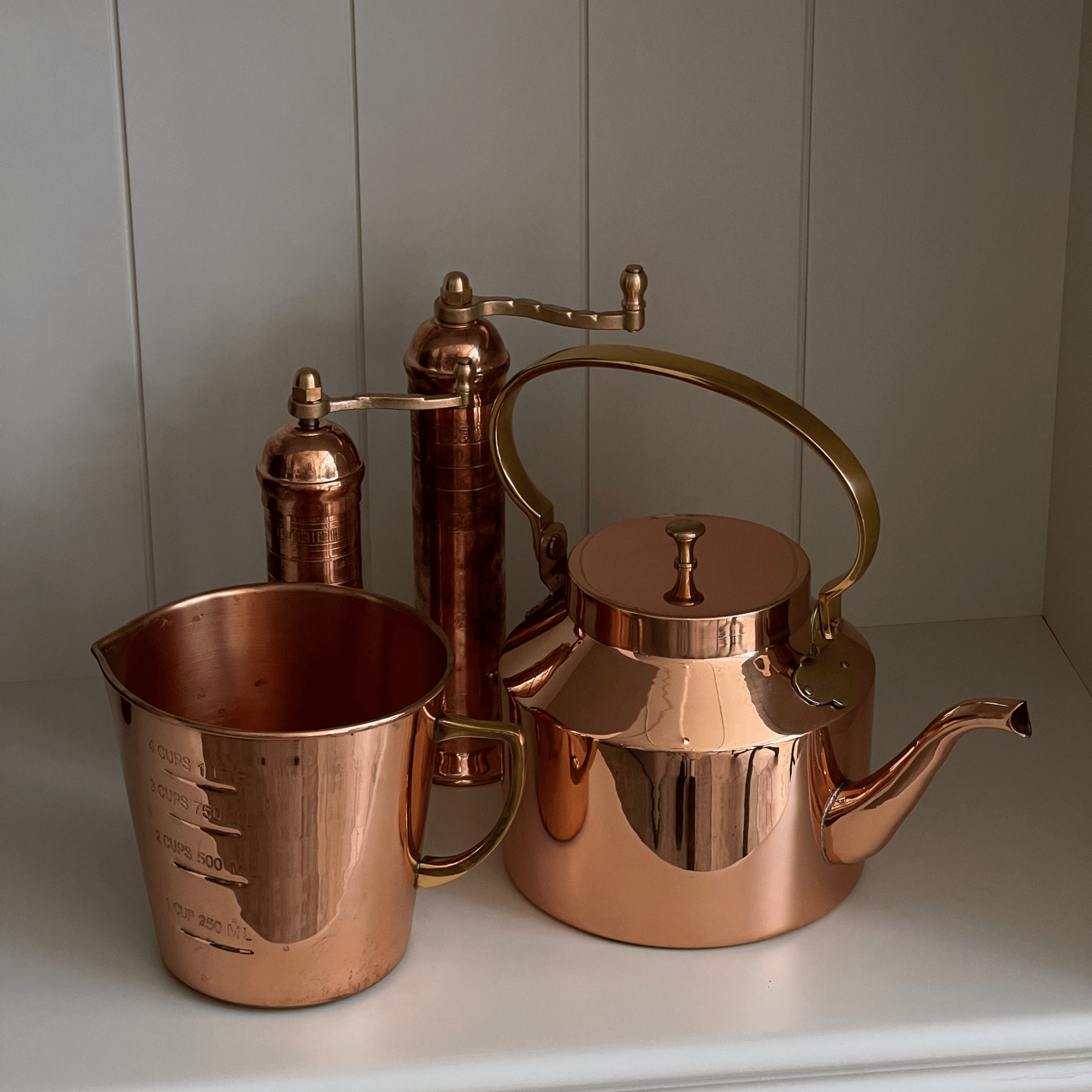 Copper Liquid Measuring Cups - Annie & Flora