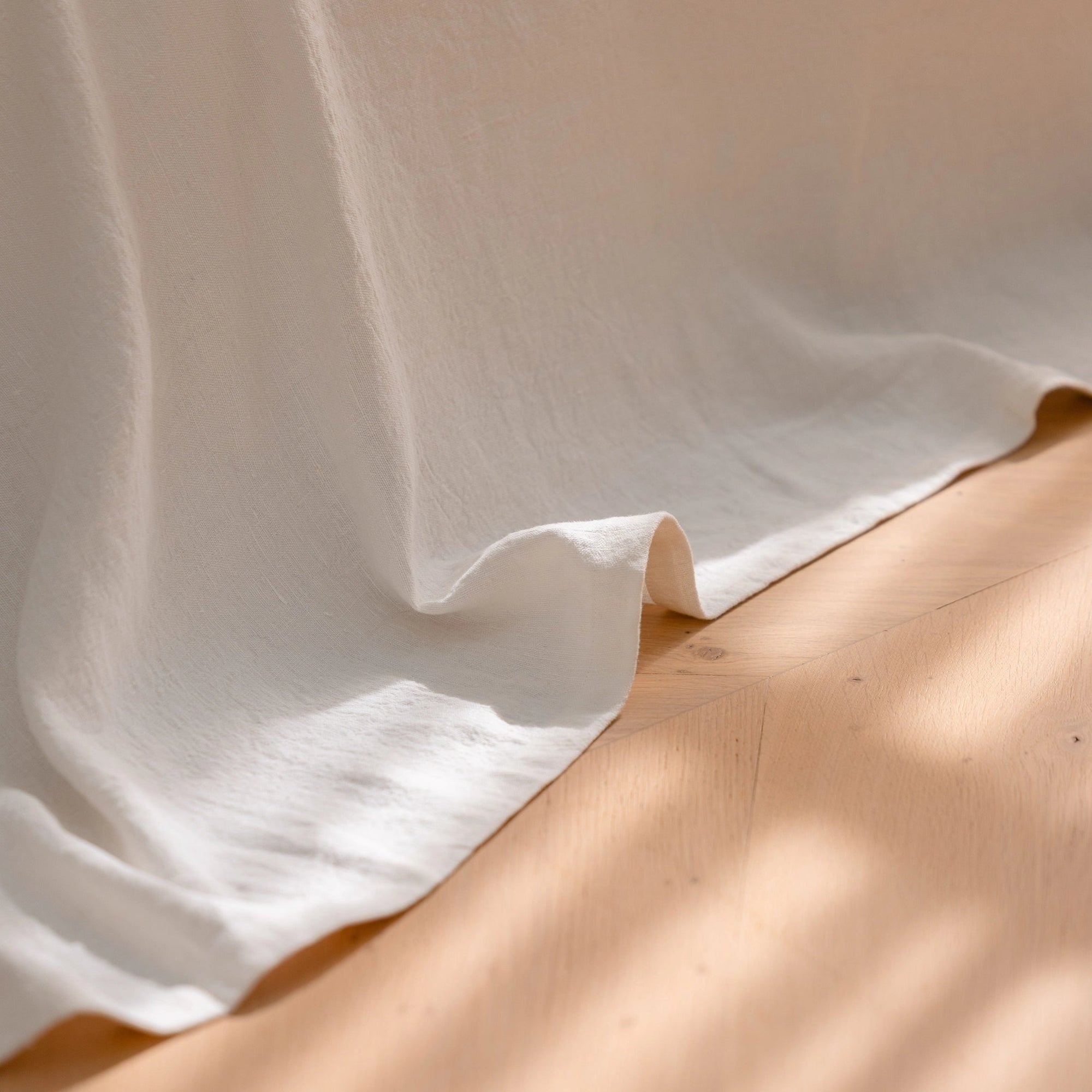 Luca Linen Bed Cover in Off White - Annie &amp; Flora