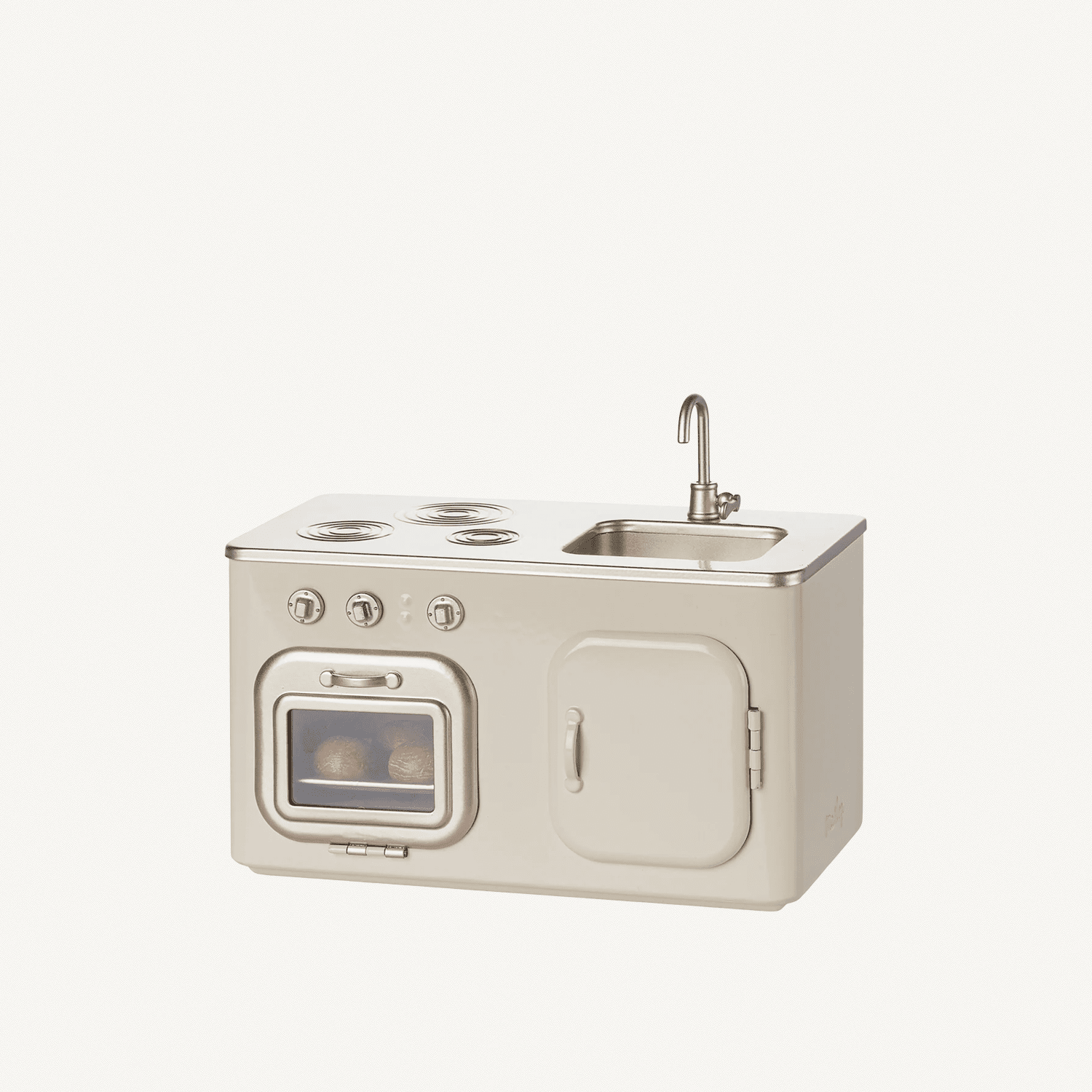 Miniature Kitchen - Annie & Flora