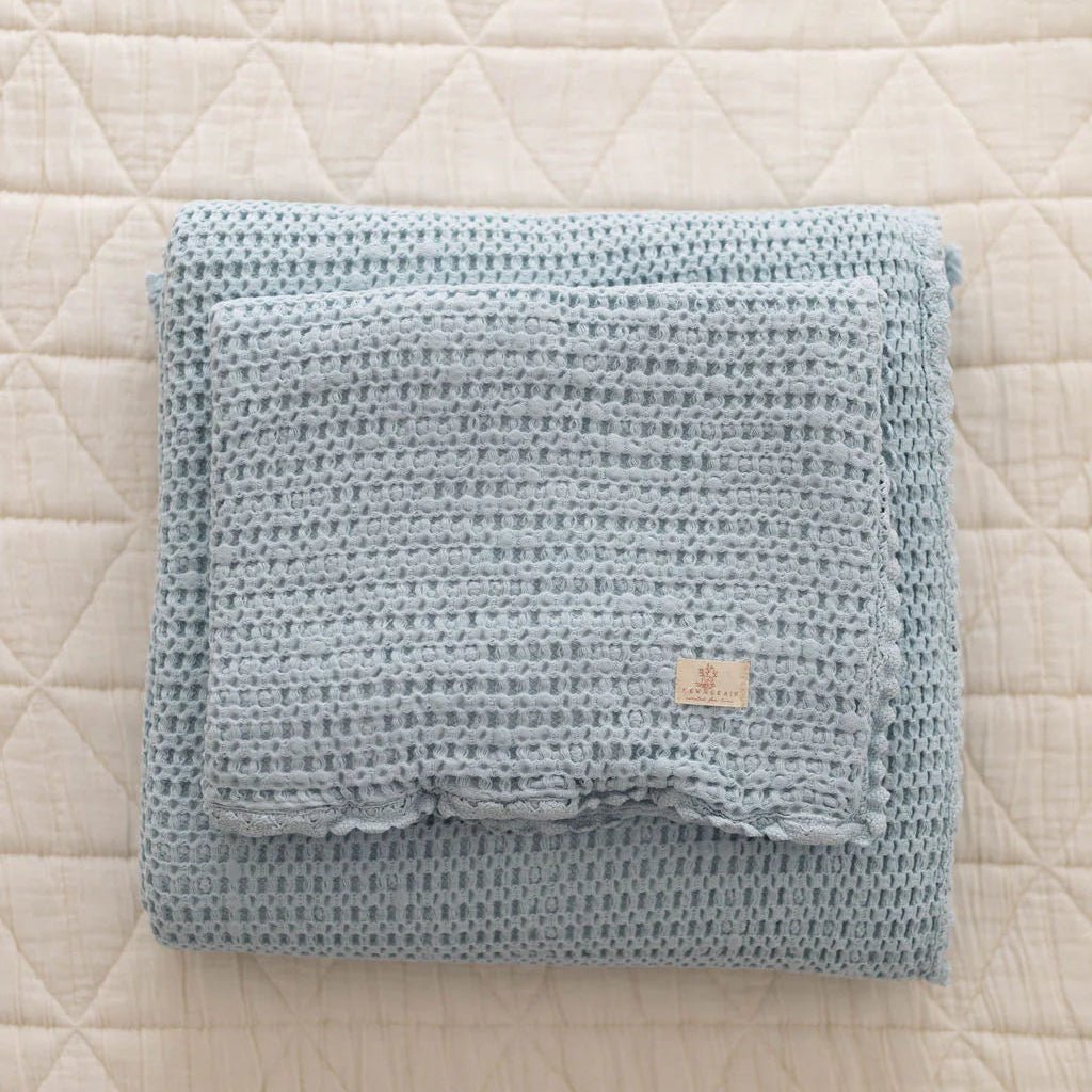 Powder Twin Waffle Blanket - Annie & Flora