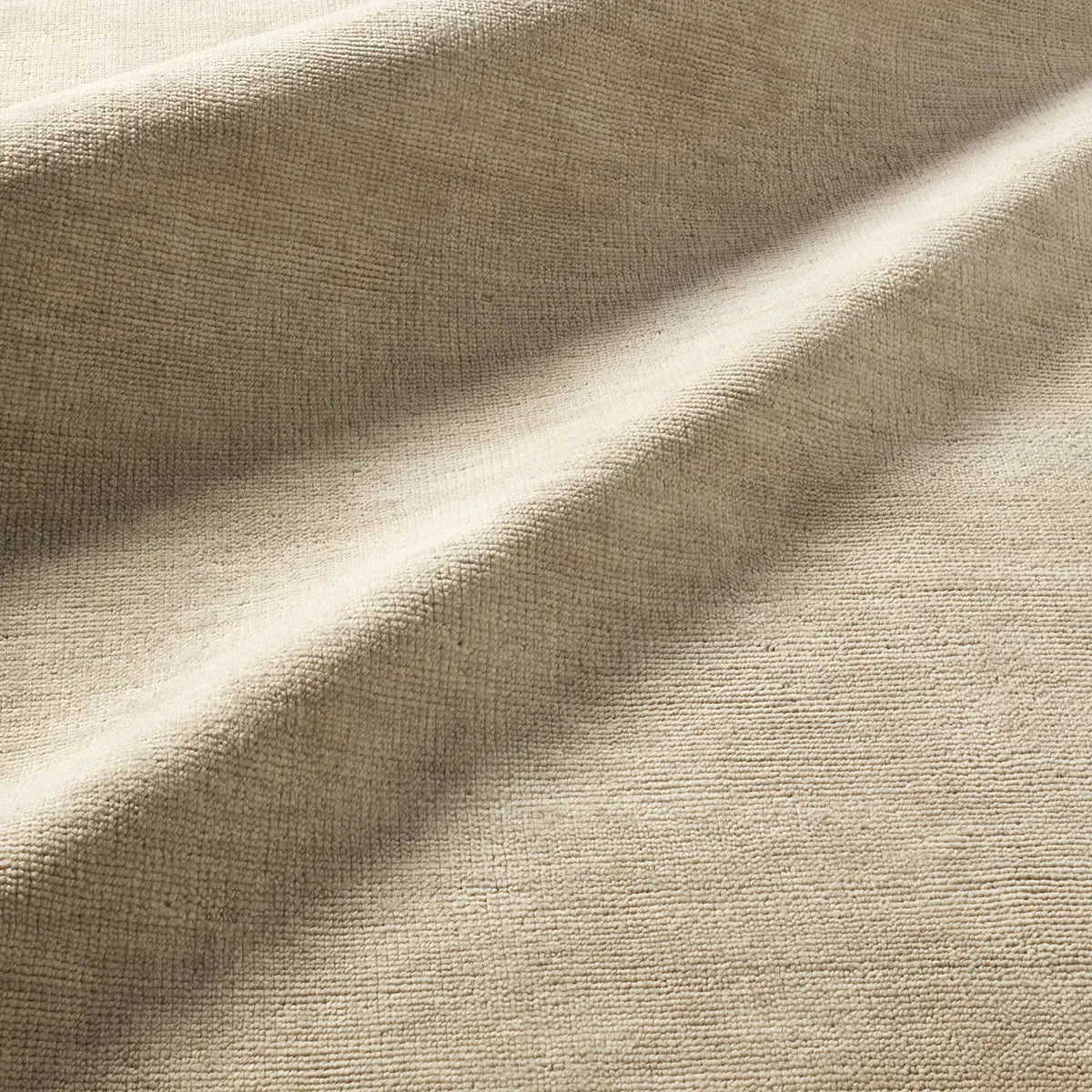 Saga Rug in Latte - Annie & Flora