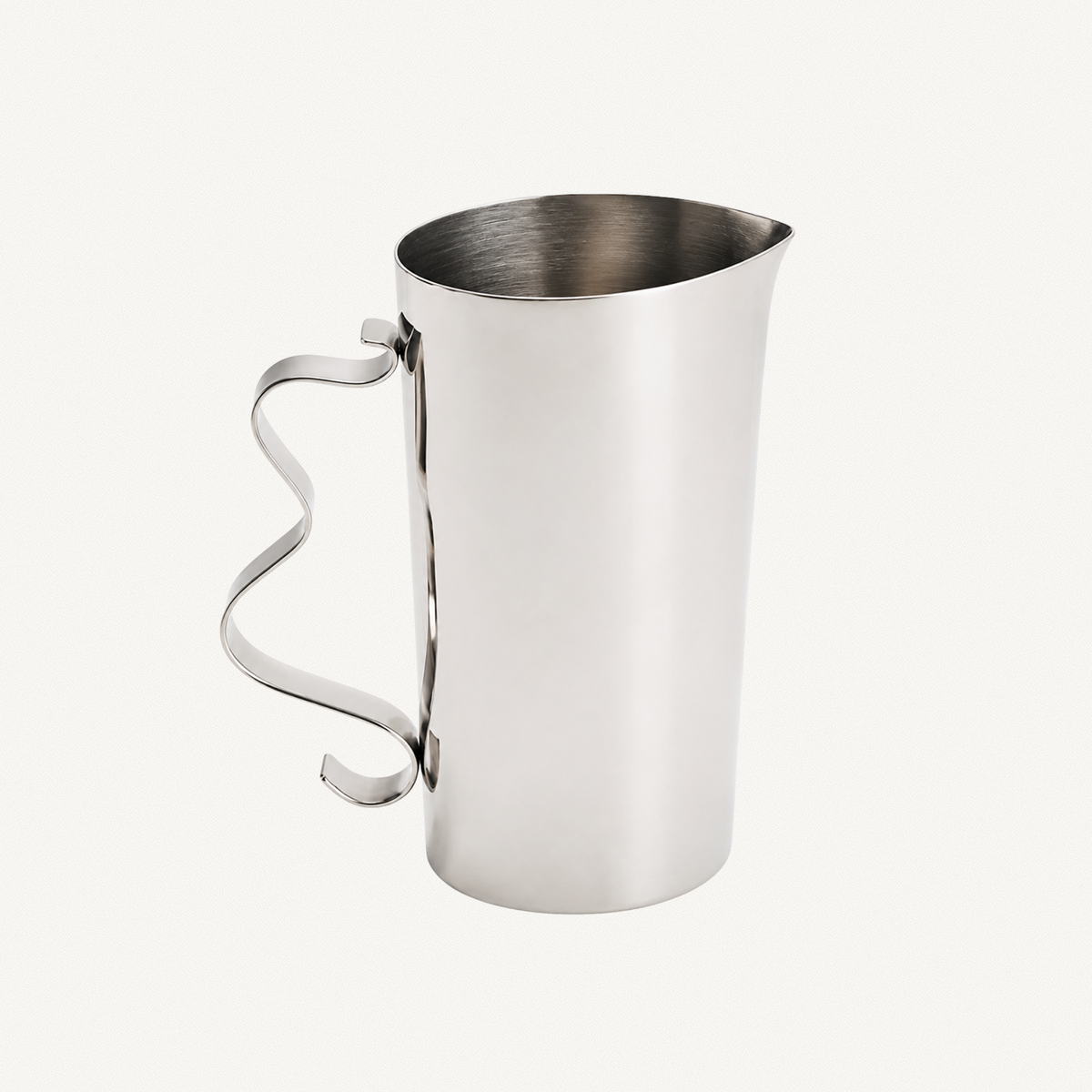 Squiggle Pitcher