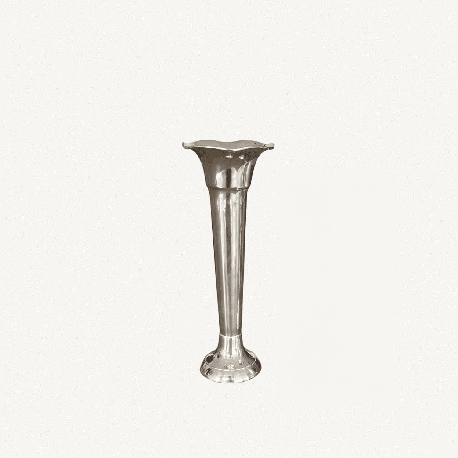 Wavy Edge Vase - Annie & Flora